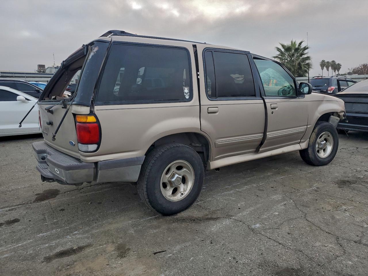 1997 FORD EXPLORER photo 5