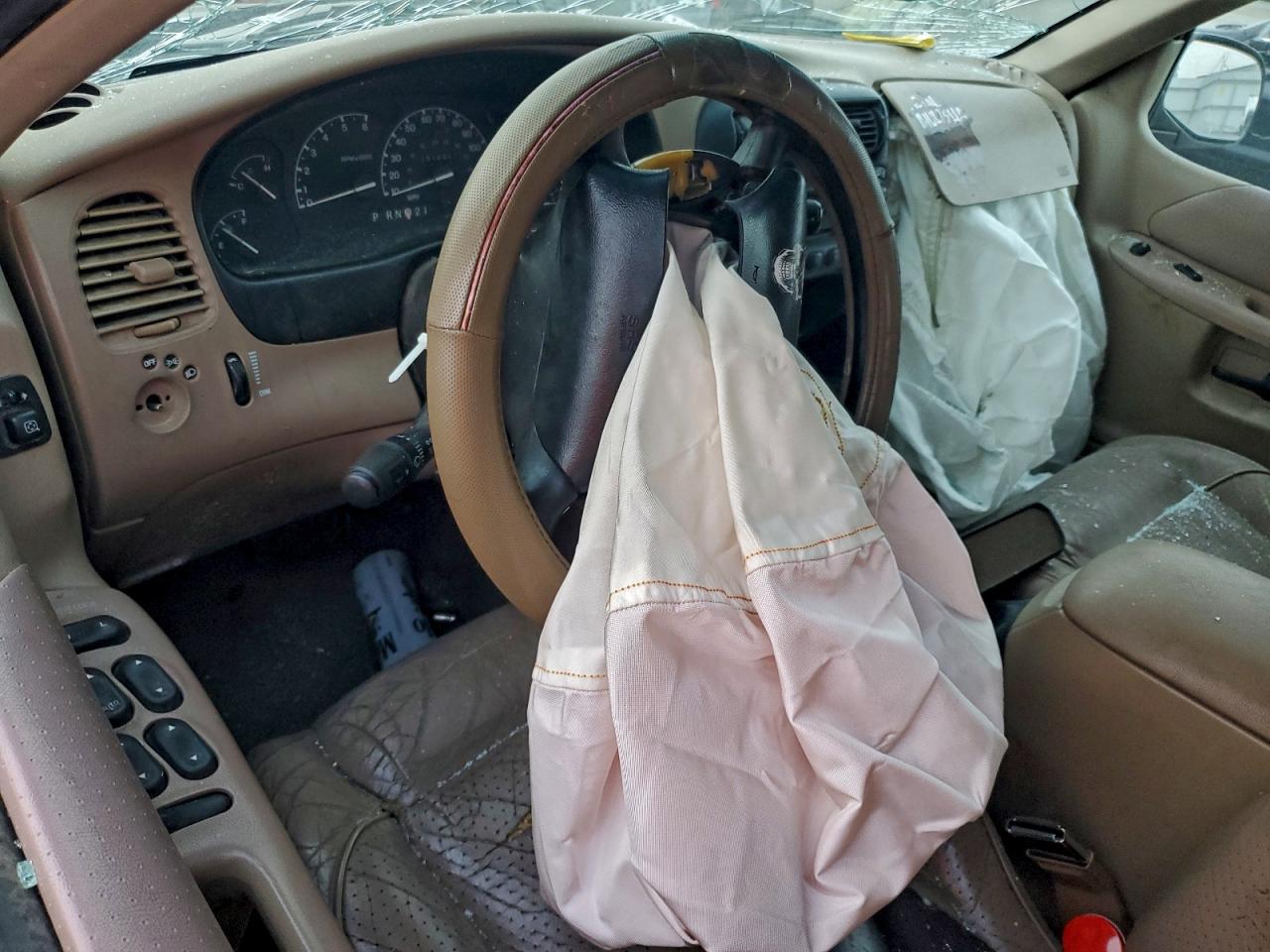 1997 FORD EXPLORER photo 15