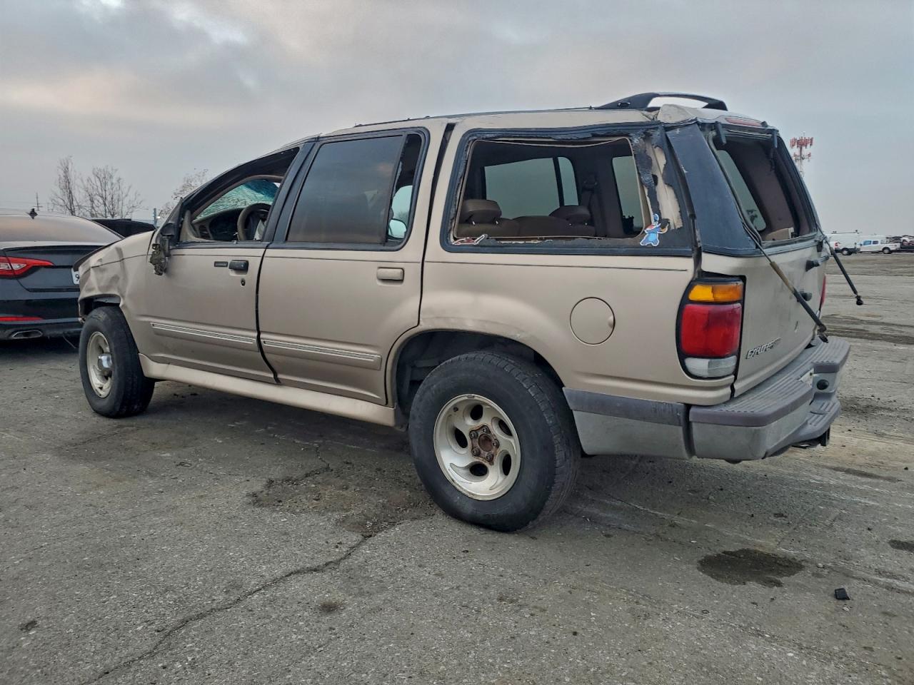 1997 FORD EXPLORER photo 3