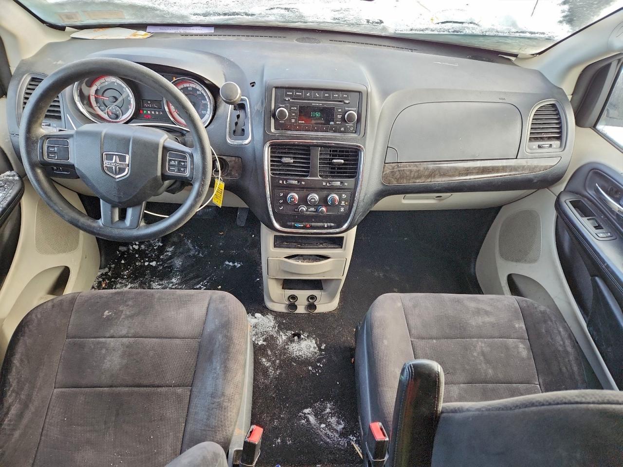 2011 DODGE GRAND CARAVAN EXPRESS photo 8