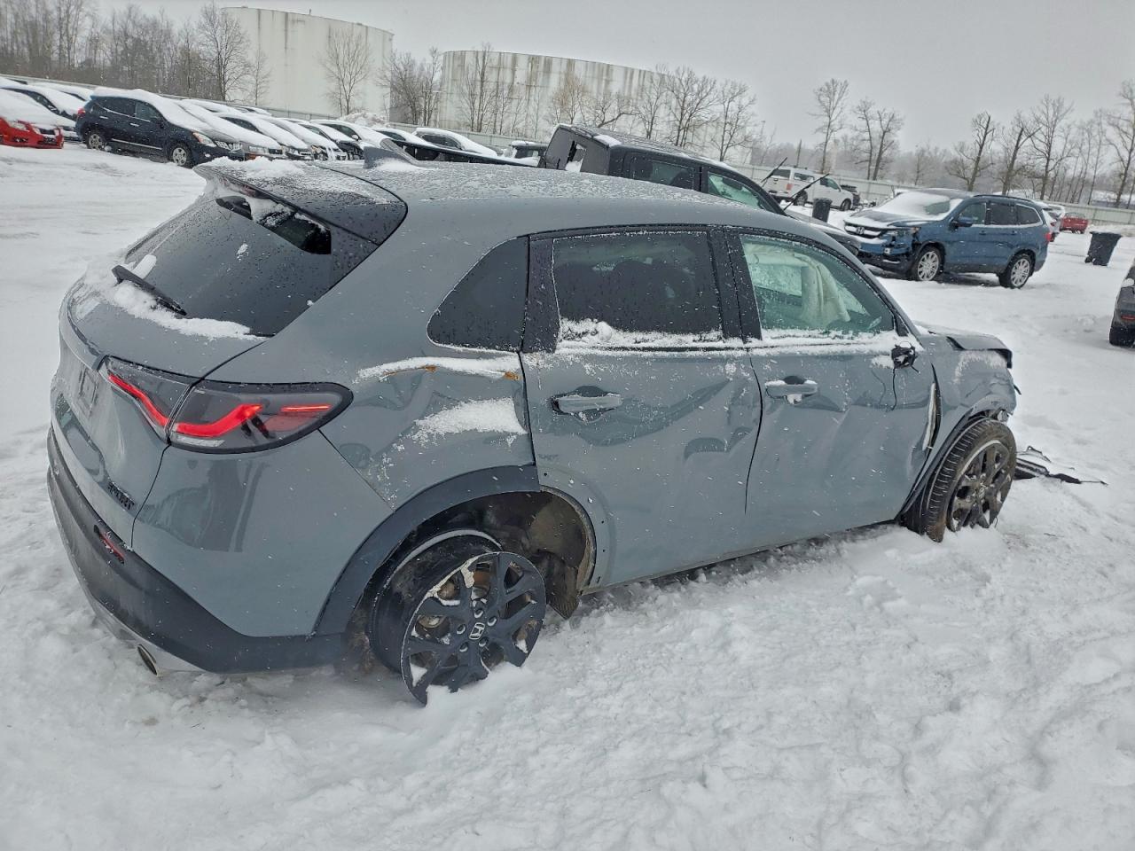 2024 HONDA HR-V SPORT photo 3