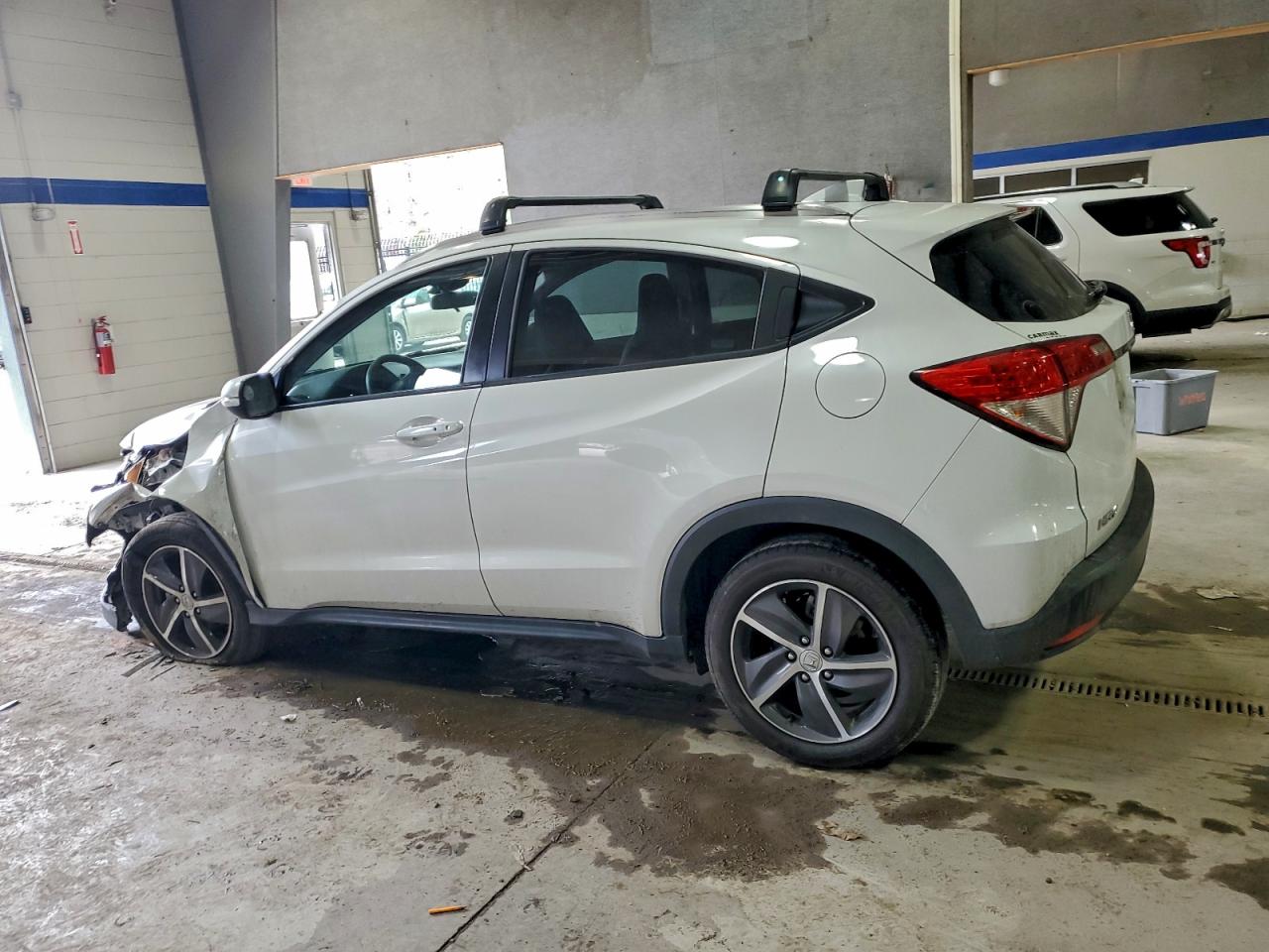 2021 HONDA HR-V EX photo 2