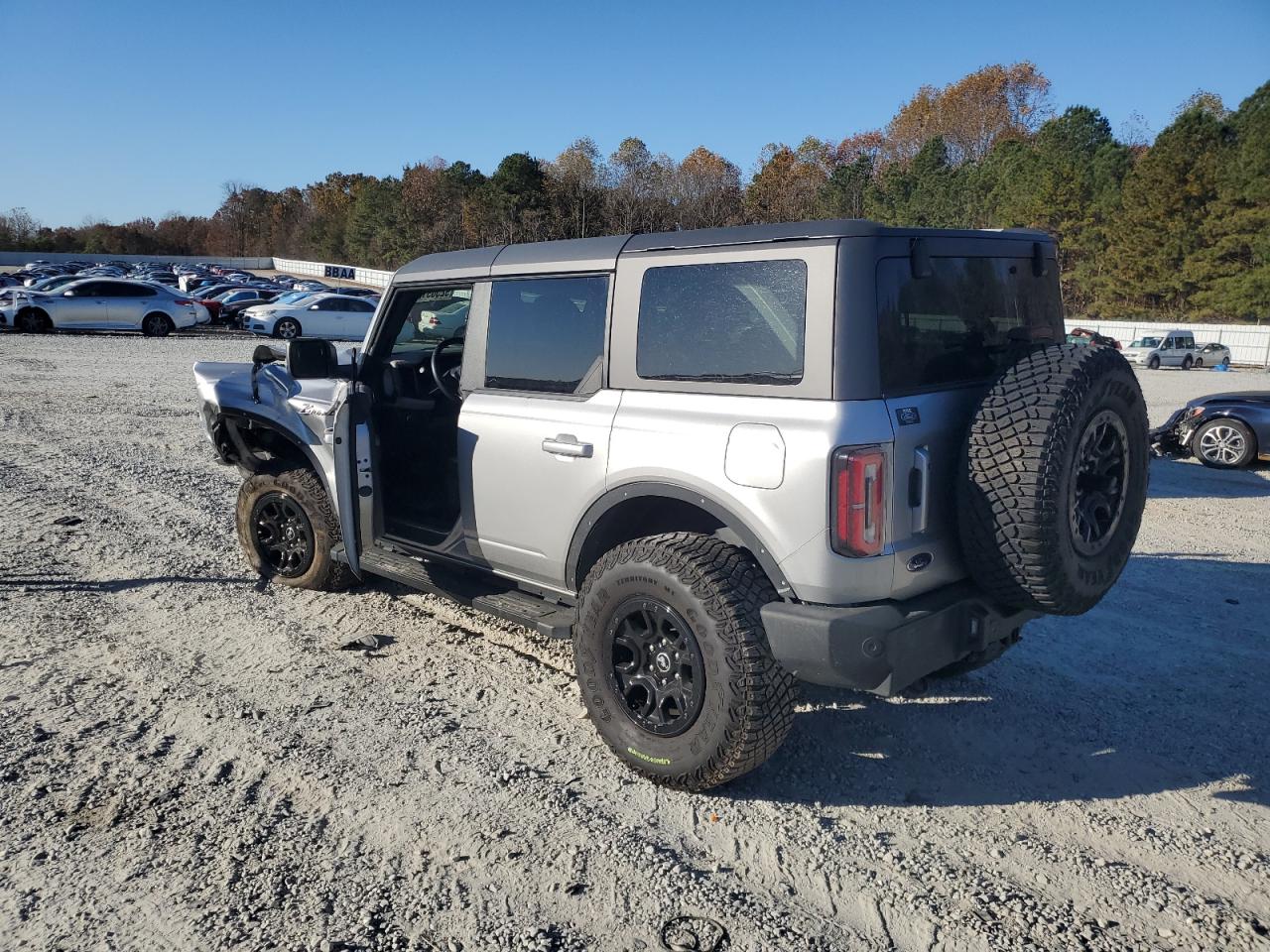 2021 FORD BRONCO BASE photo 2