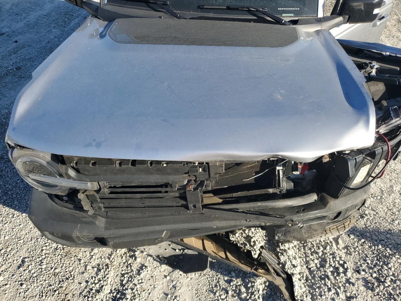 2021 FORD BRONCO BASE photo 12