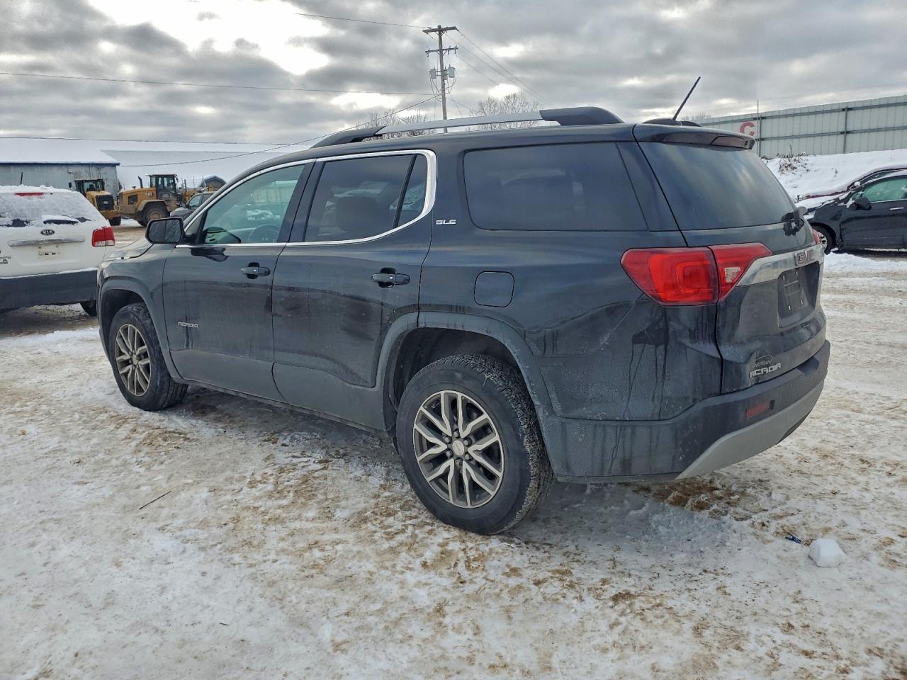 2019 GMC ACADIA SLE photo 2