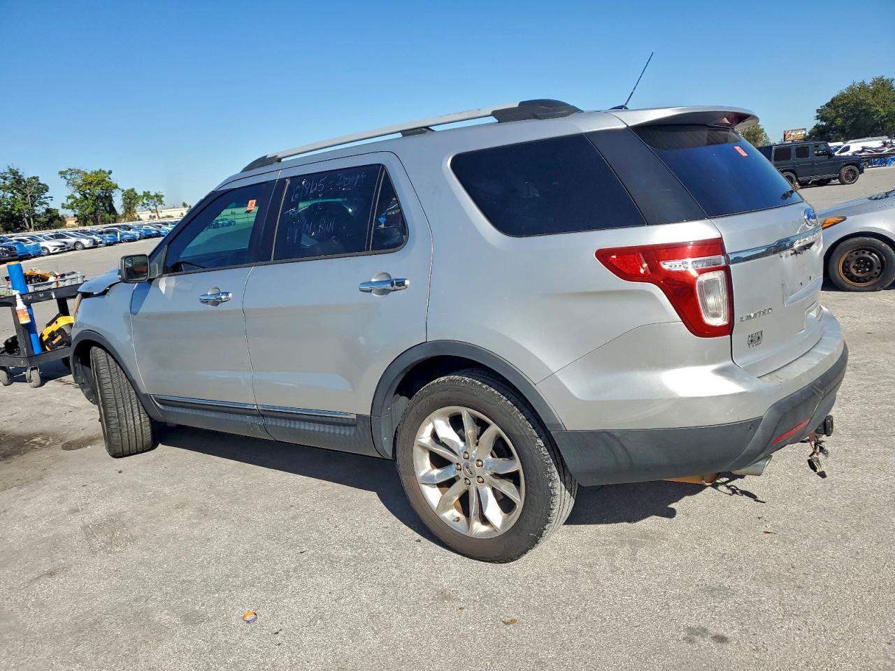 2011 FORD EXPLORER LIMITED photo 2