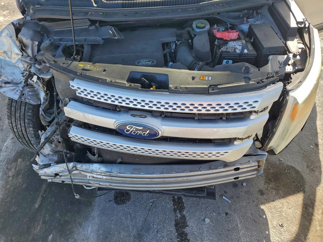 2011 FORD EXPLORER LIMITED photo 12