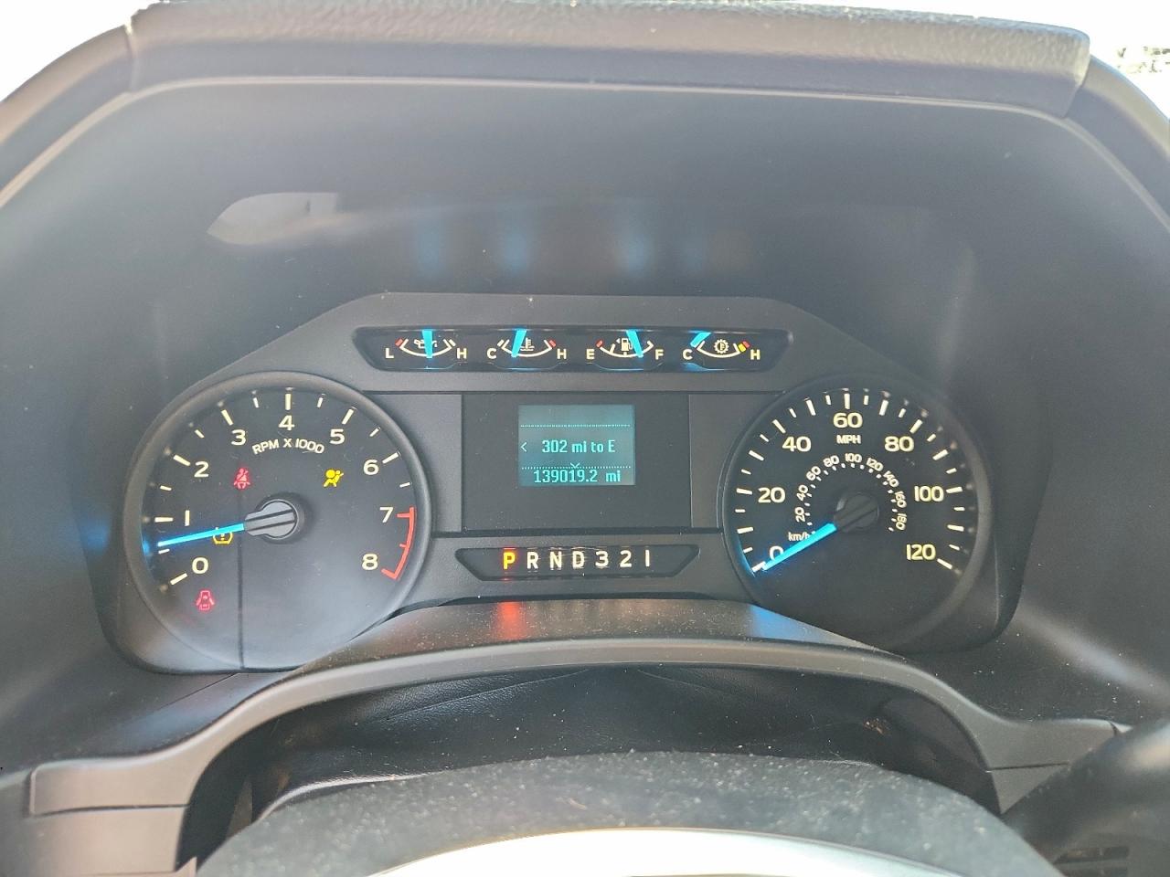2017 FORD F150 SUPERCREW photo 9