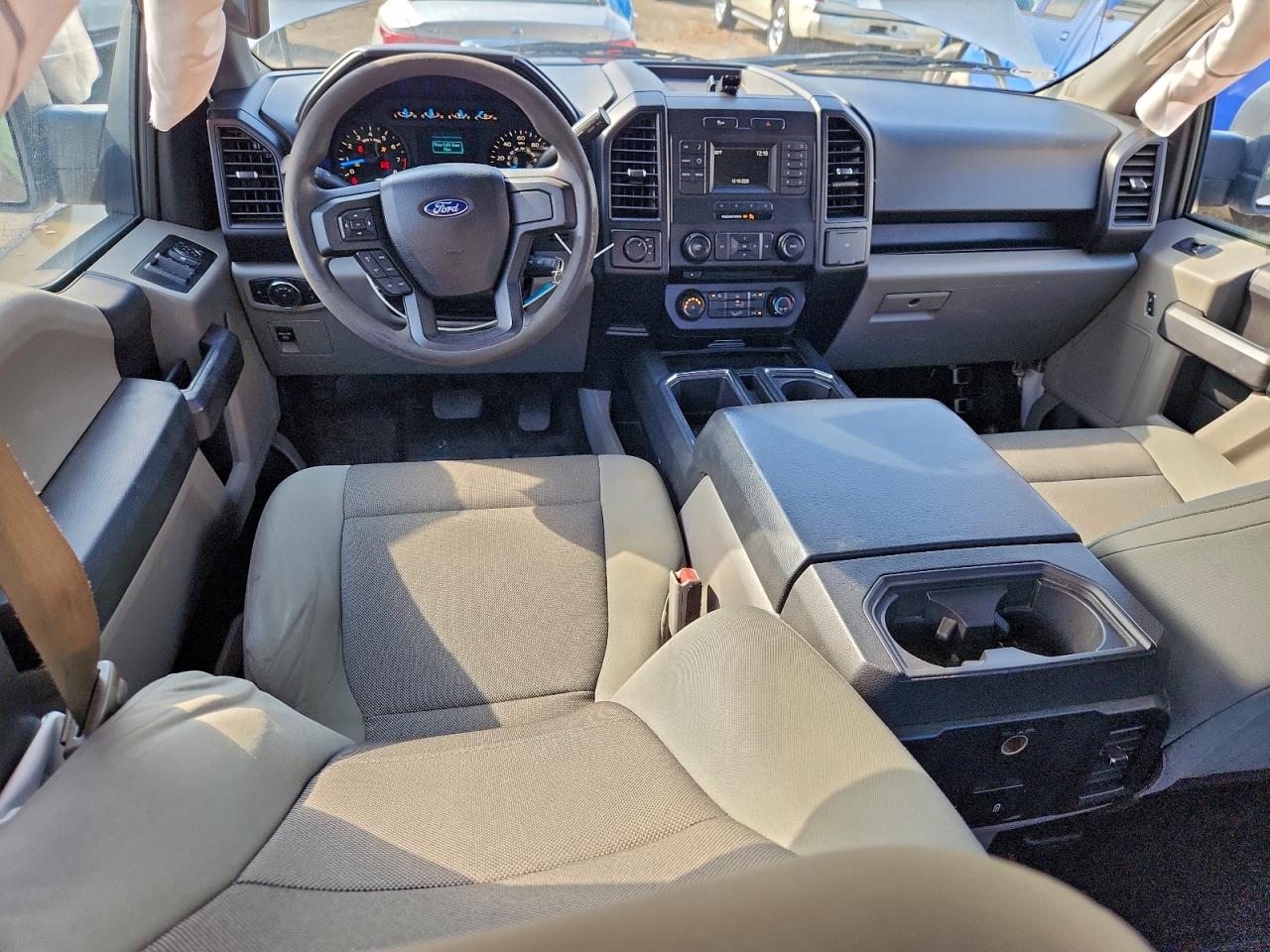 2017 FORD F150 SUPERCREW photo 8