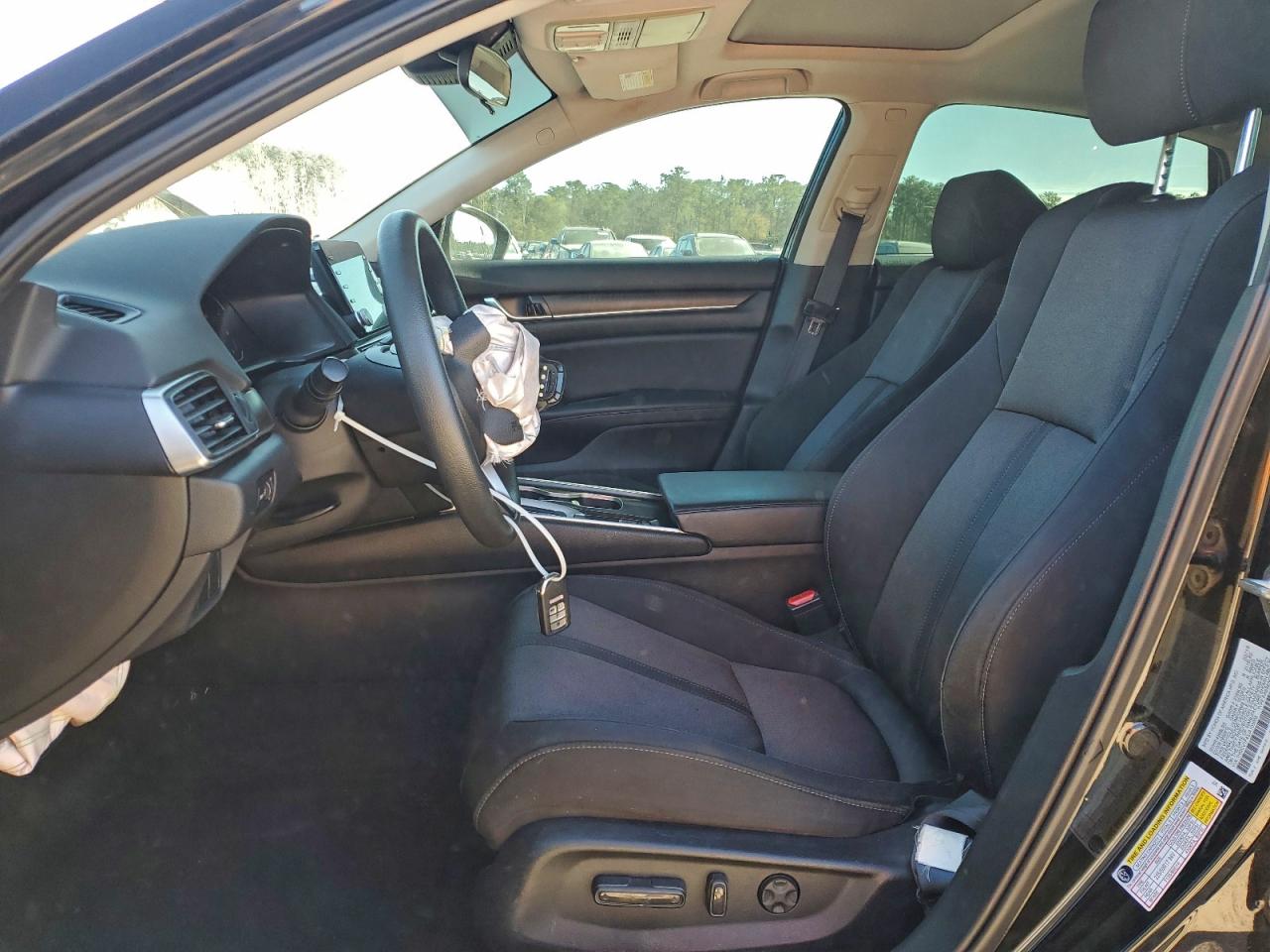 2018 HONDA ACCORD EX photo 7