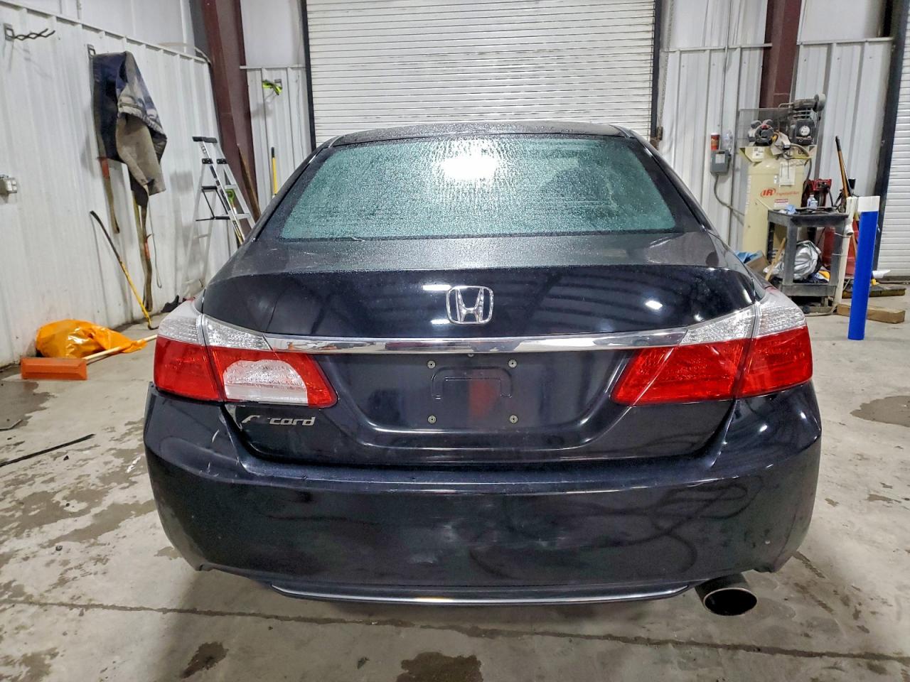 2015 HONDA ACCORD LX photo 6