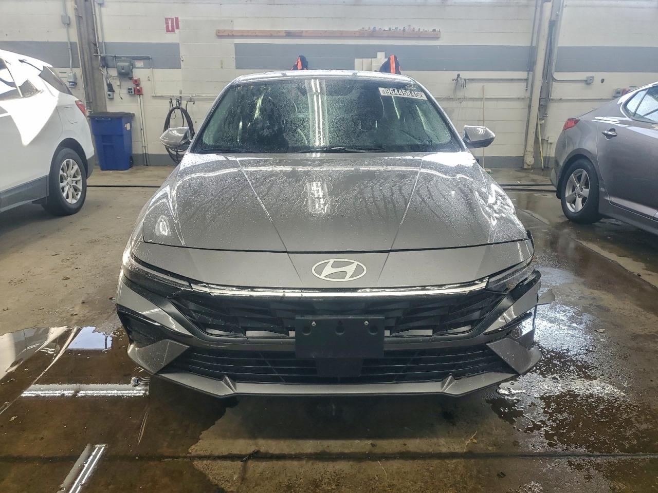 2025 HYUNDAI ELANTRA SEL photo 5