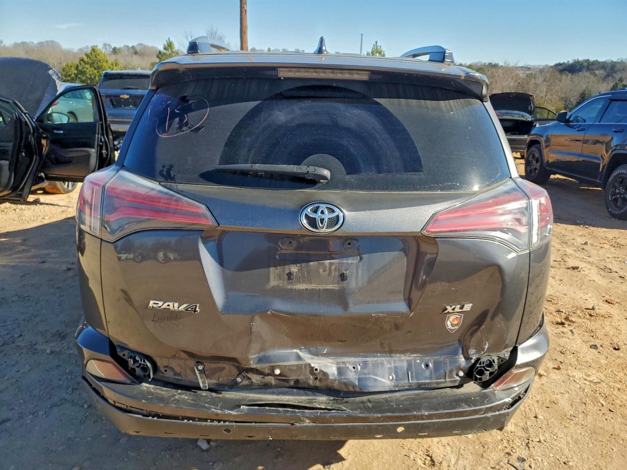 2018 TOYOTA RAV4 ADVENTURE photo 6