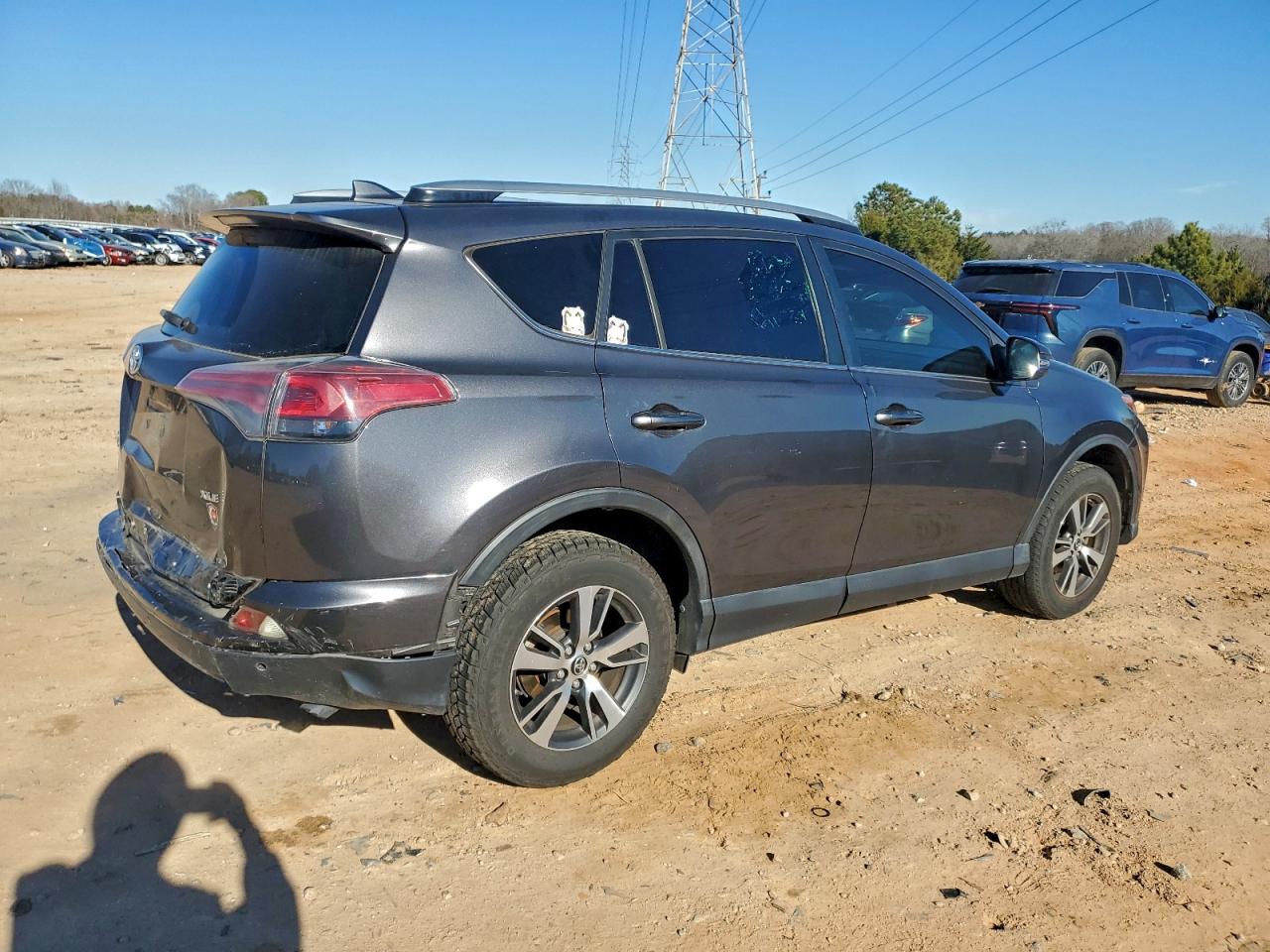 2018 TOYOTA RAV4 ADVENTURE photo 3