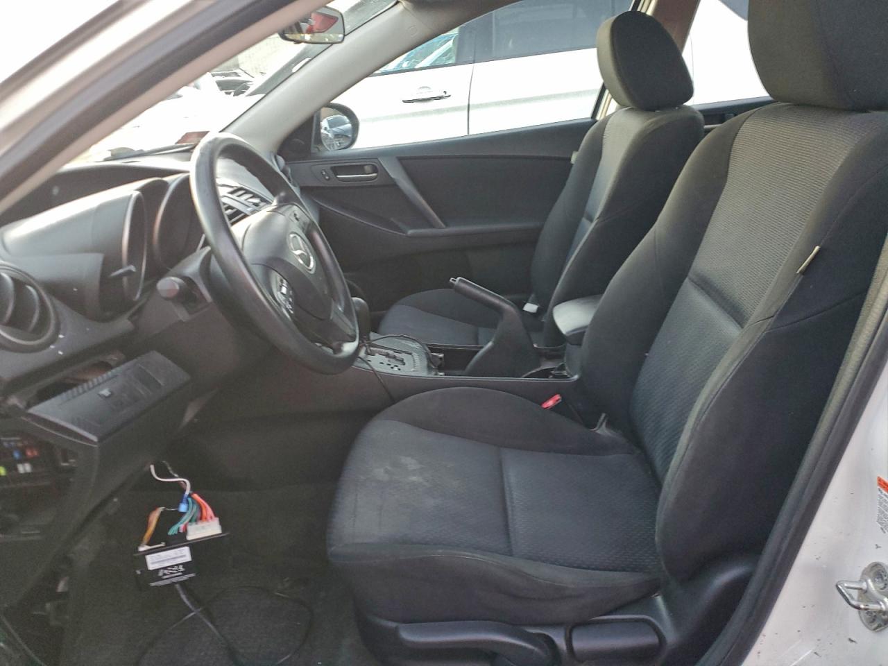 2010 MAZDA 3 I photo 7