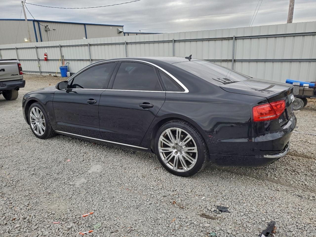 2014 AUDI A8 QUATTRO photo 2
