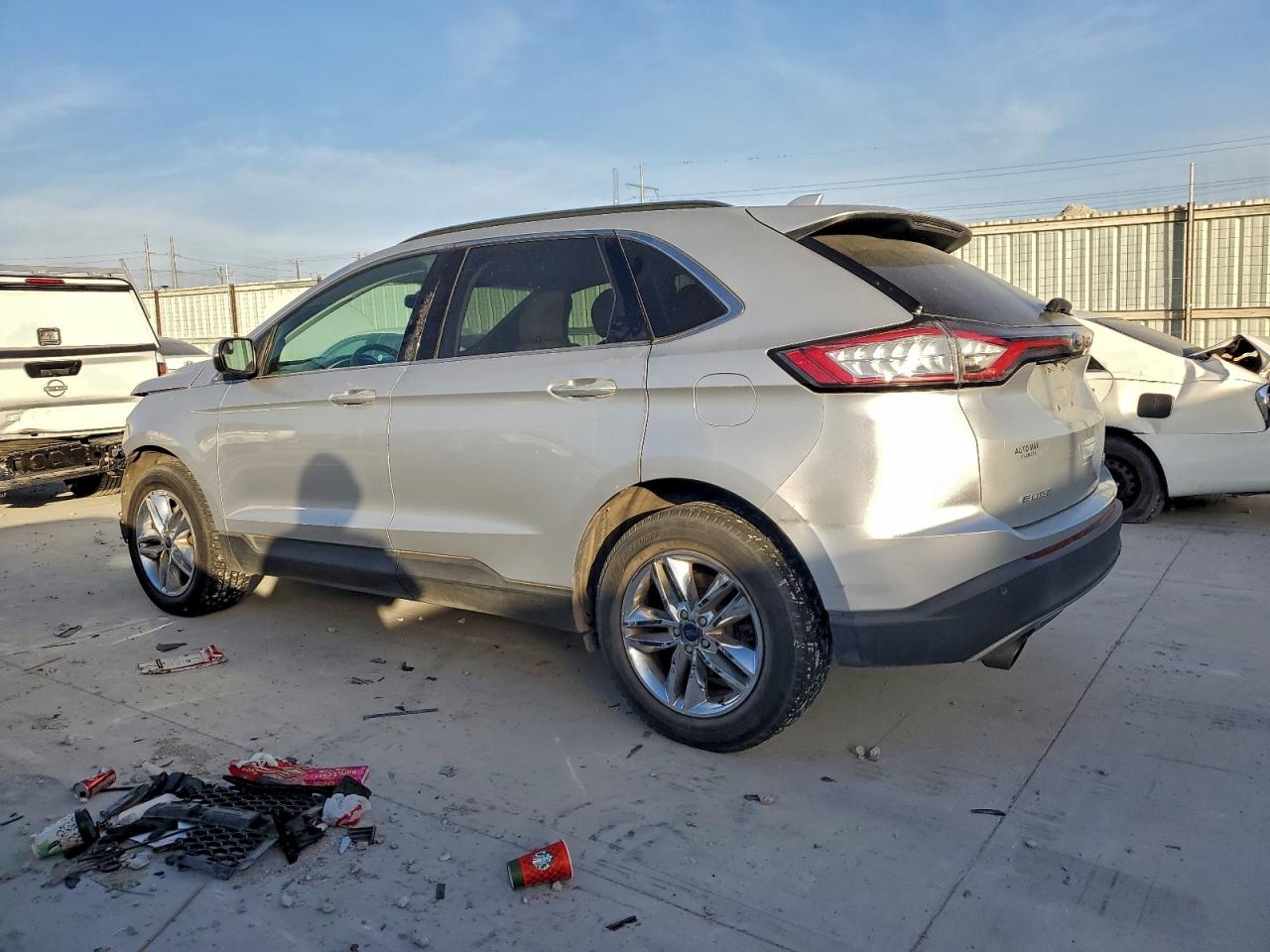 2015 FORD EDGE SEL photo 2
