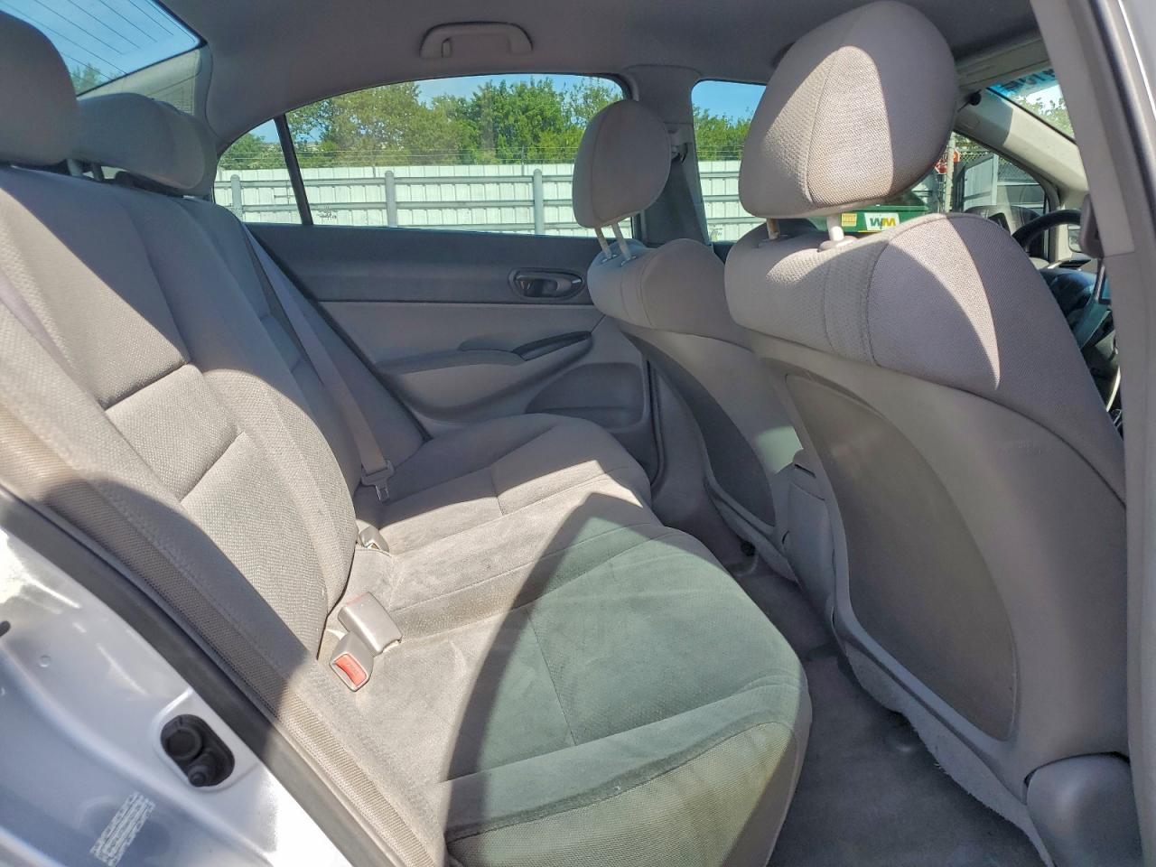 2010 HONDA CIVIC VP photo 10