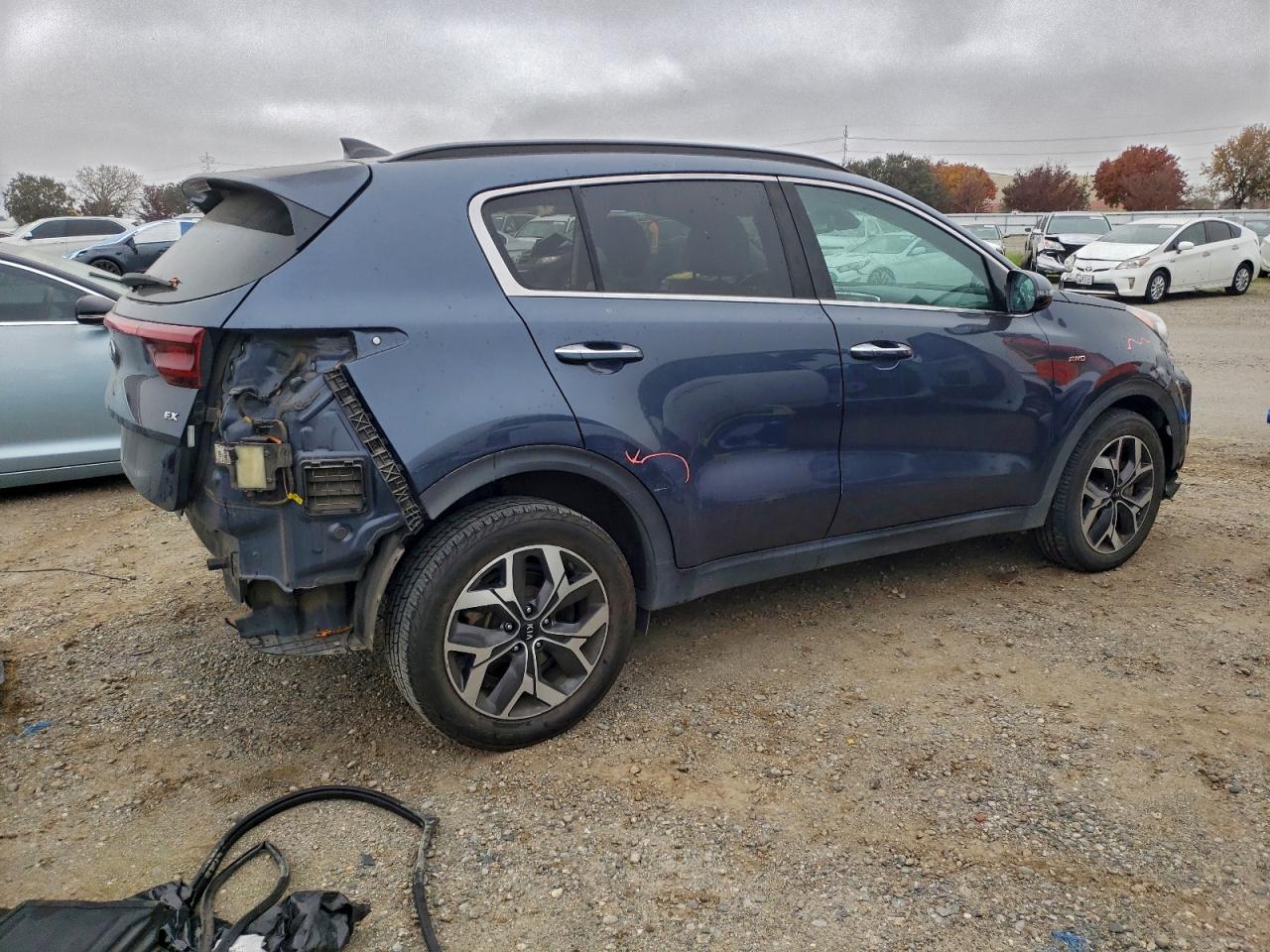 2021 KIA SPORTAGE EX photo 3