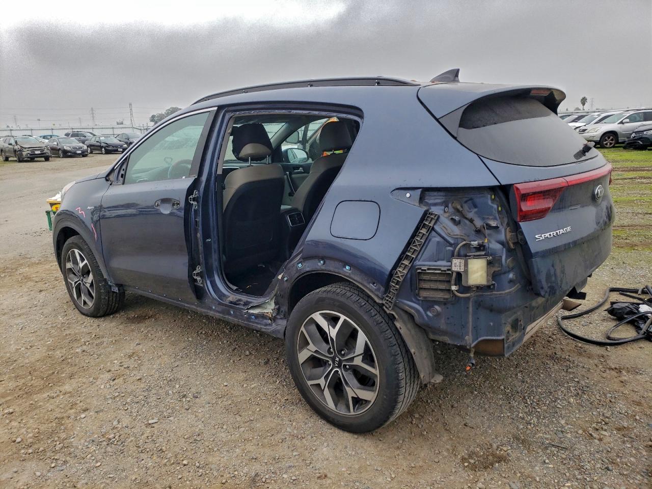 2021 KIA SPORTAGE EX photo 2