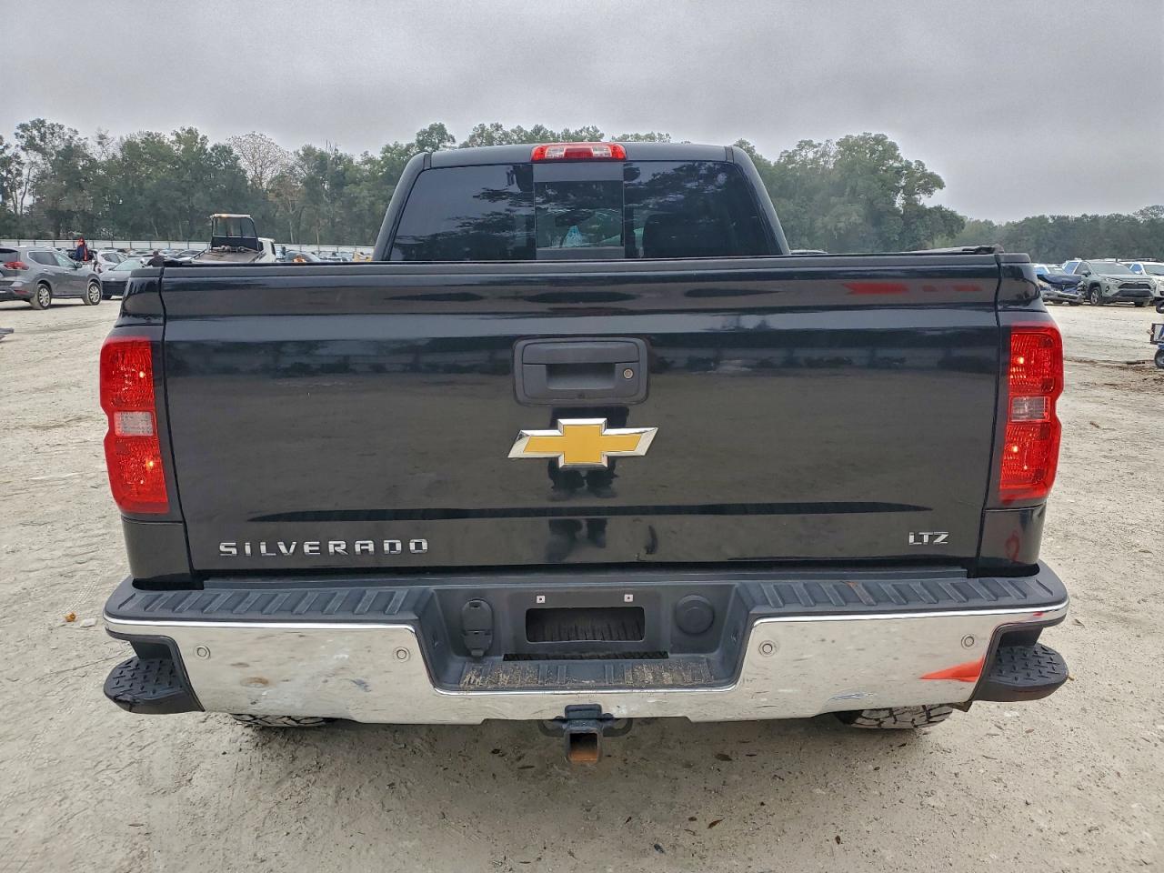 2015 CHEVROLET SILVERADO K1500 LTZ photo 6