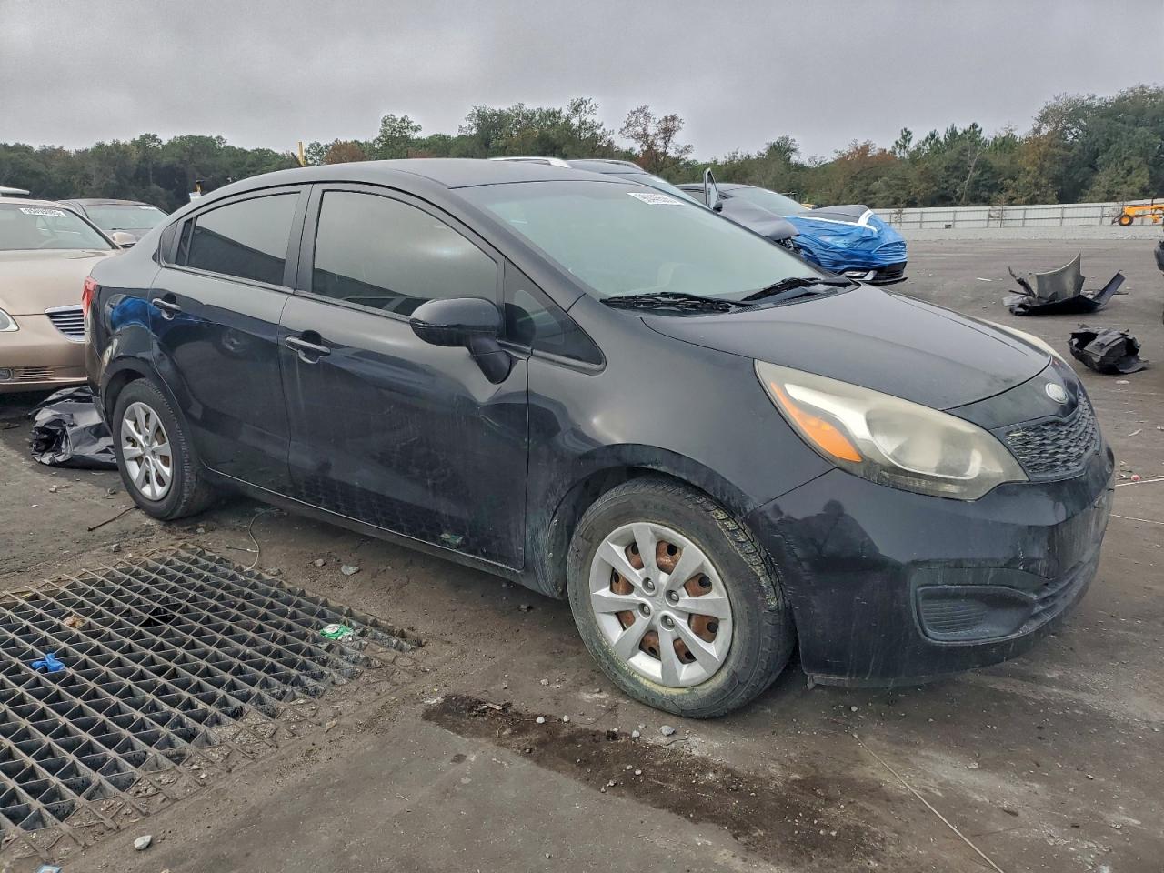 2013 KIA RIO LX photo 4