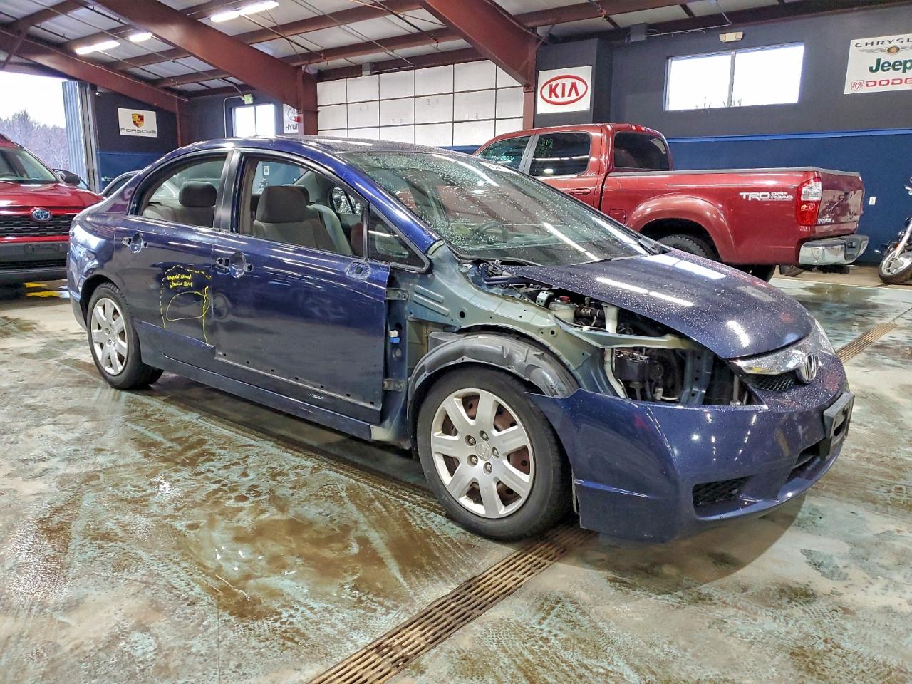 2010 HONDA CIVIC LX photo 4