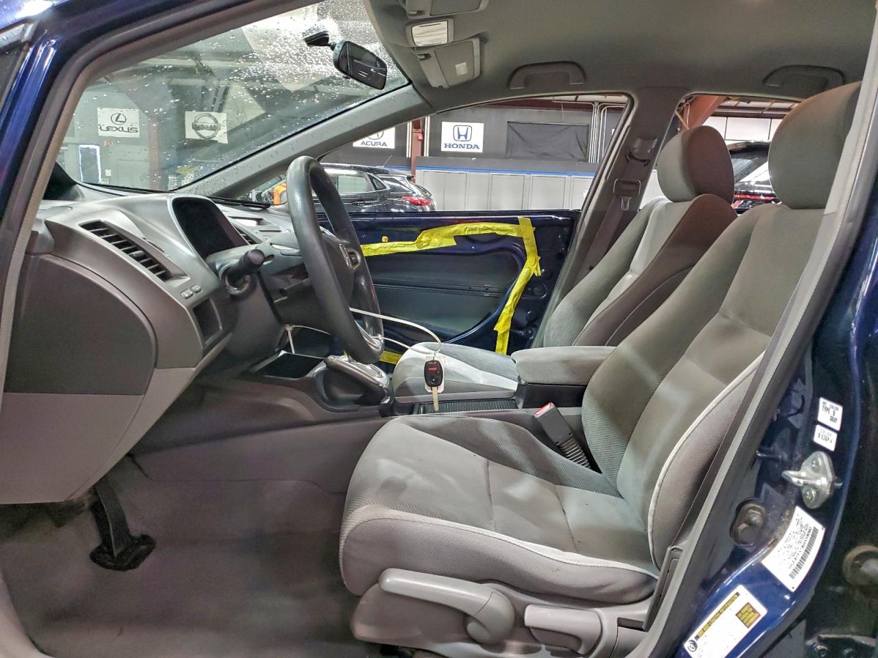 2010 HONDA CIVIC LX photo 7