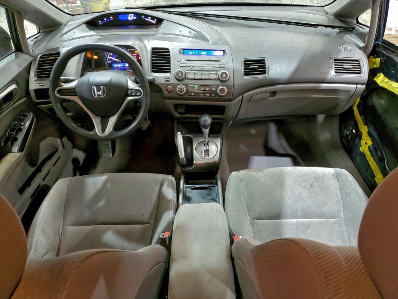 2010 HONDA CIVIC LX photo 8