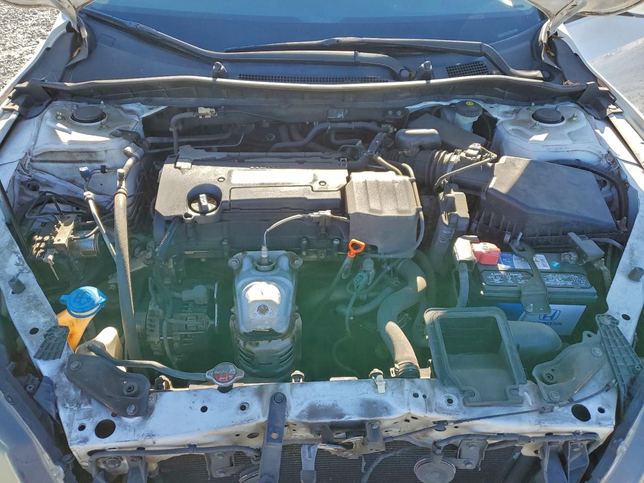 2014 HONDA ACCORD LX photo 11