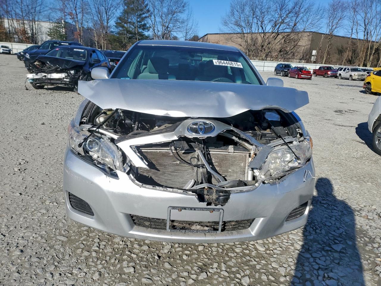 2011 TOYOTA CAMRY BASE photo 5