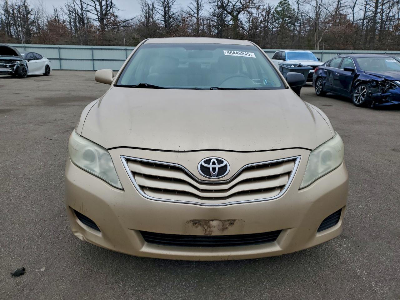 2010 TOYOTA CAMRY BASE photo 5