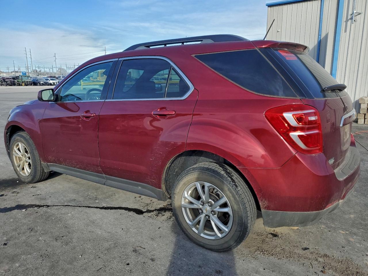2016 CHEVROLET EQUINOX LT photo 2