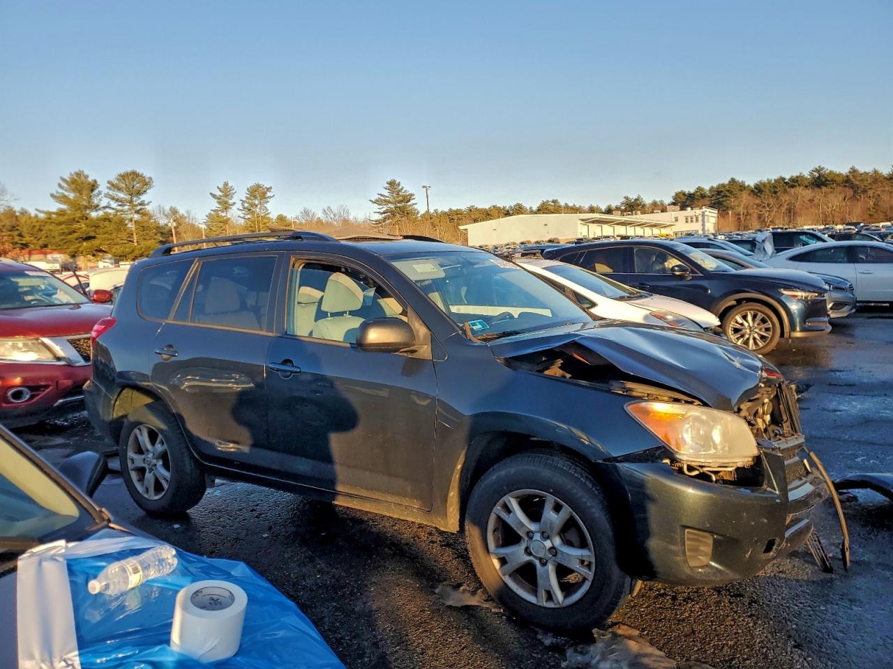 2012 TOYOTA RAV4 photo 4