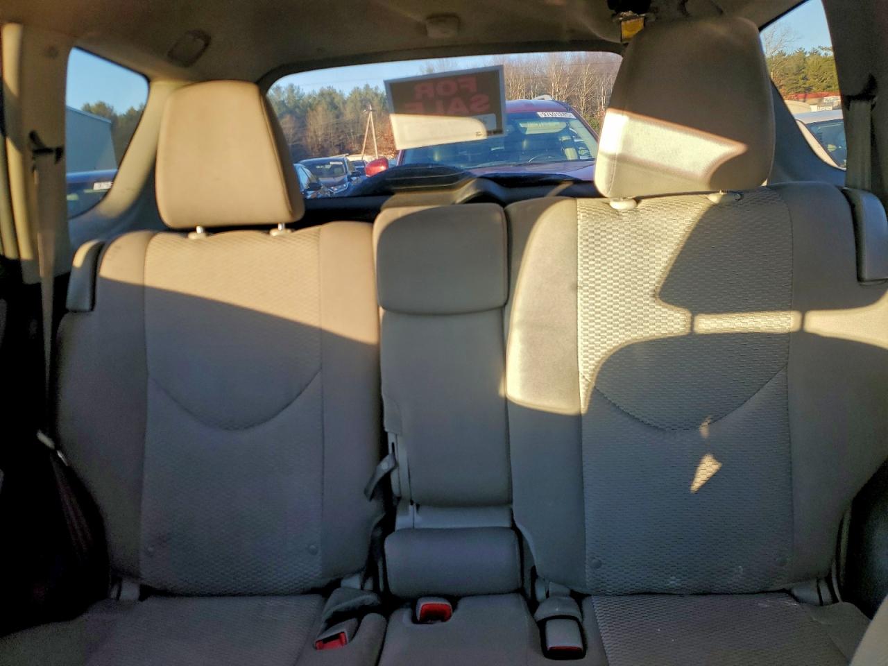 2012 TOYOTA RAV4 photo 10