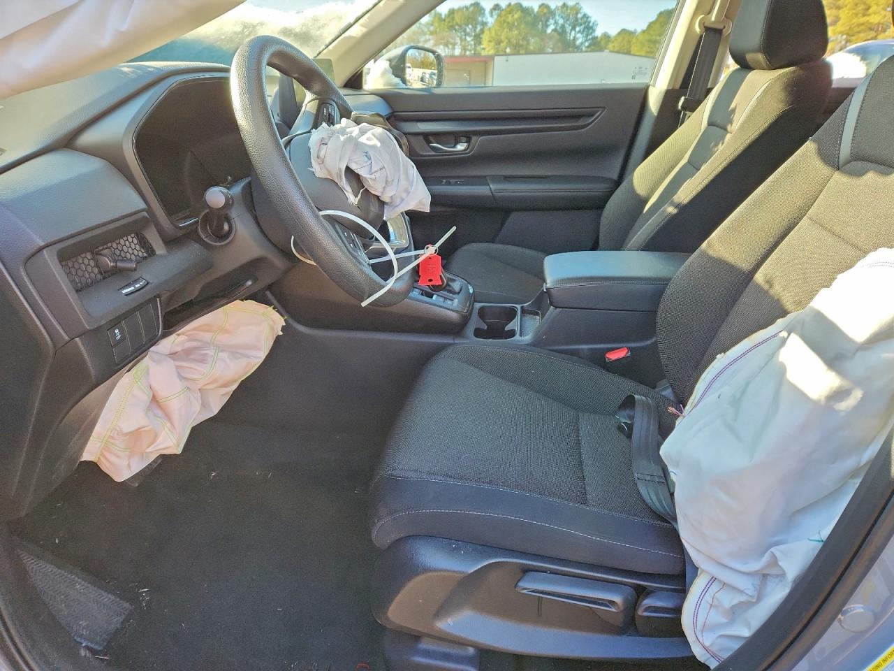 2025 HONDA CR-V LX photo 19