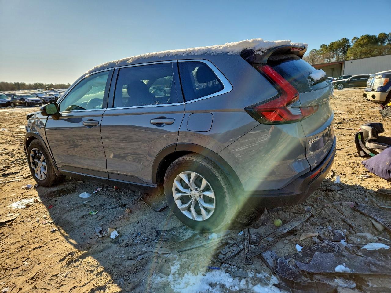 2025 HONDA CR-V LX photo 4
