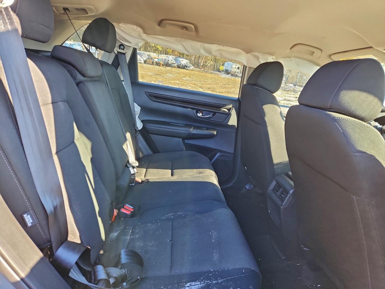 2025 HONDA CR-V LX photo 31