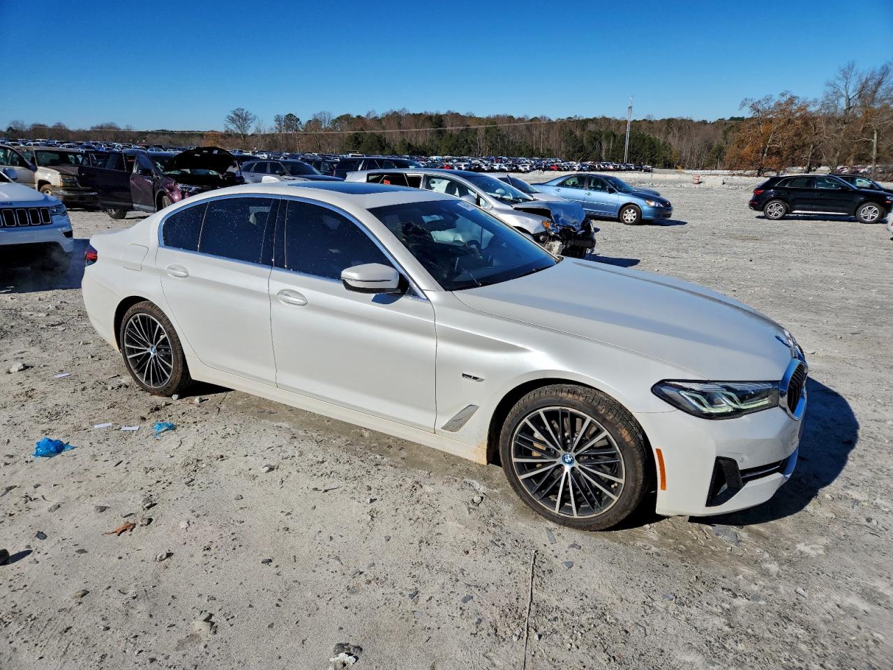 2023 BMW 530E photo 4