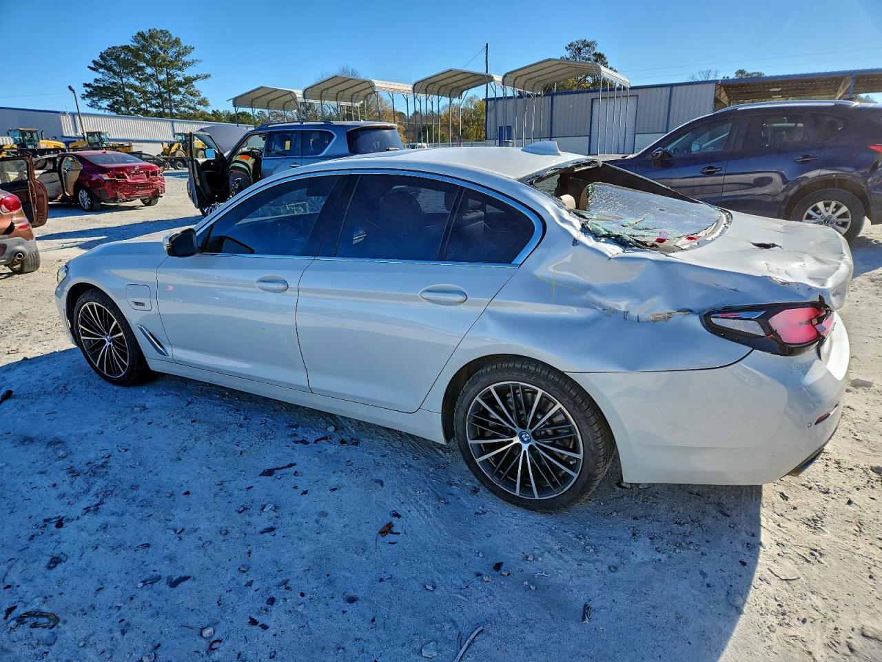 2023 BMW 530E photo 2