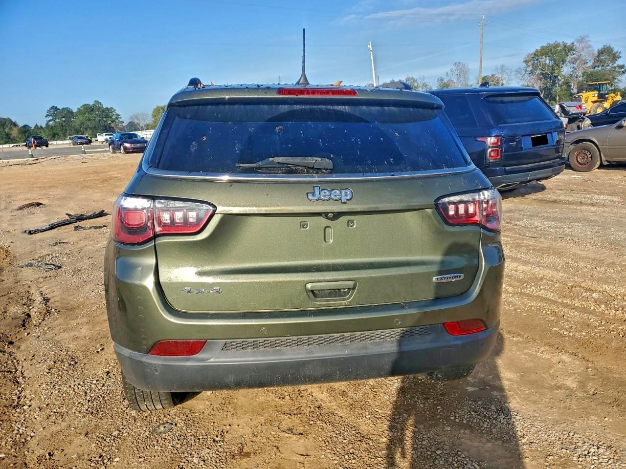 2019 JEEP COMPASS LATITUDE photo 6