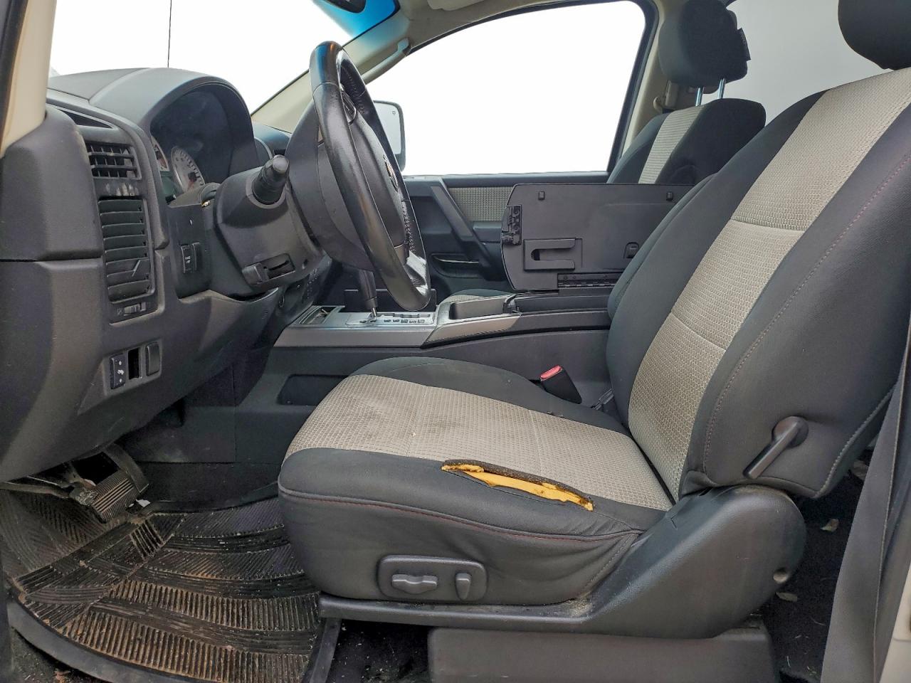 2008 NISSAN TITAN XE FFV photo 13