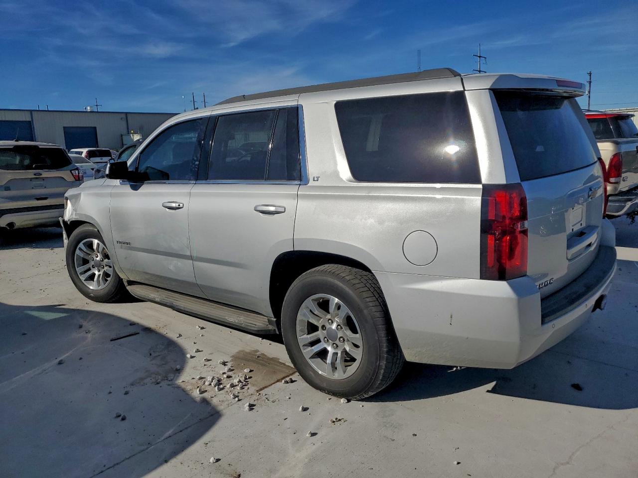2015 CHEVROLET TAHOE C1500 LT photo 2