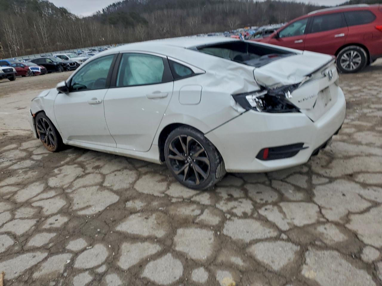 2020 HONDA CIVIC SPORT photo 2
