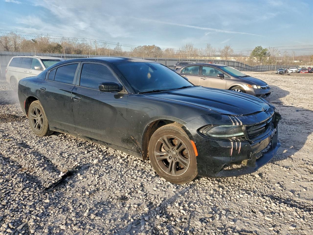 2016 DODGE CHARGER SE photo 4