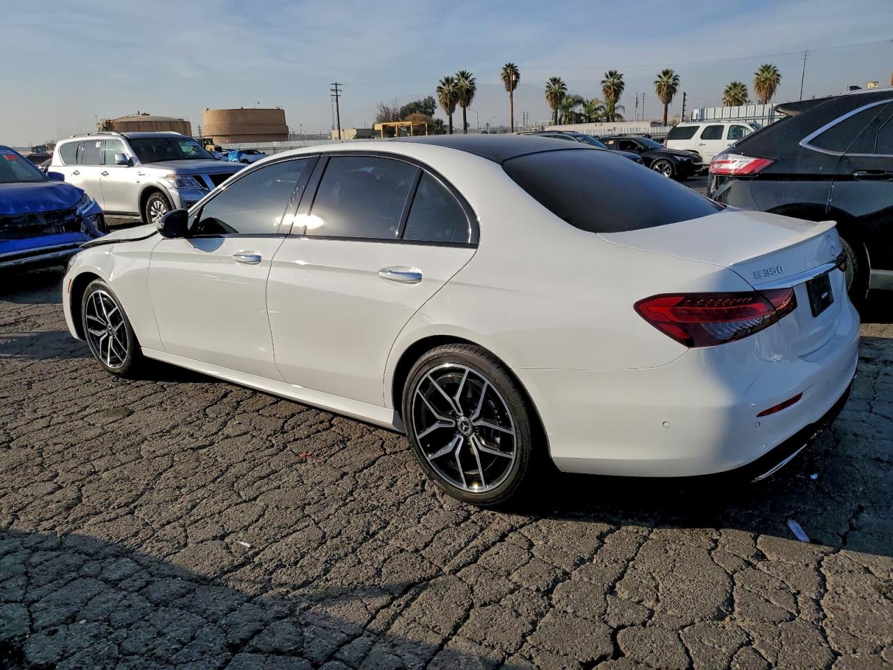 2023 MERCEDES-BENZ E 350 photo 2