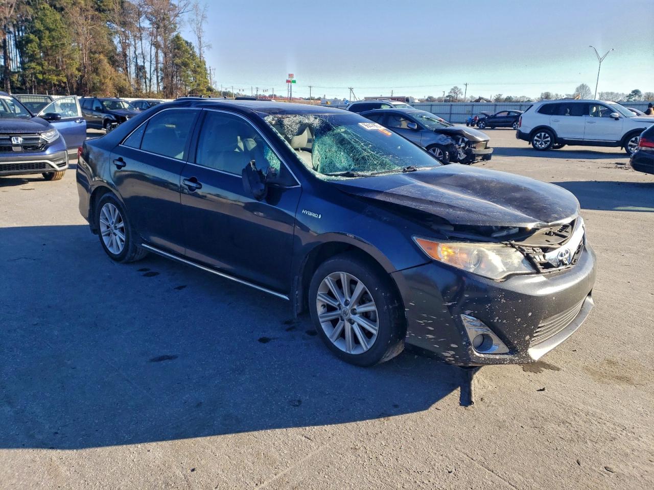 2012 TOYOTA CAMRY HYBRID photo 4