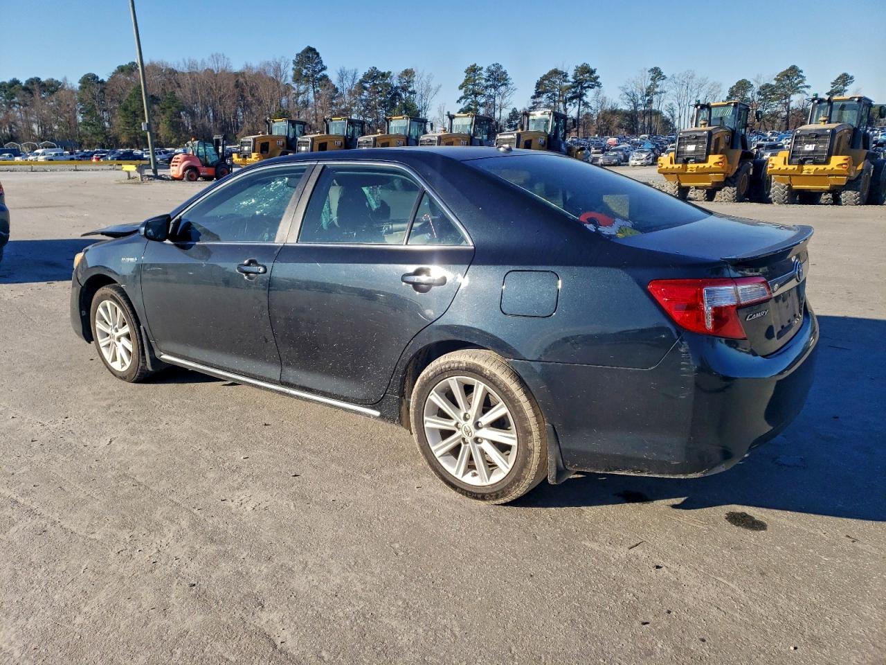 2012 TOYOTA CAMRY HYBRID photo 2