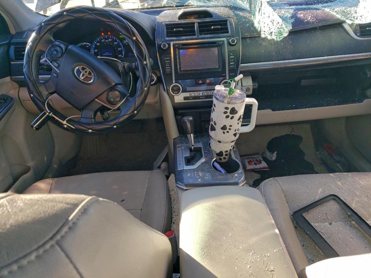 2012 TOYOTA CAMRY HYBRID photo 8