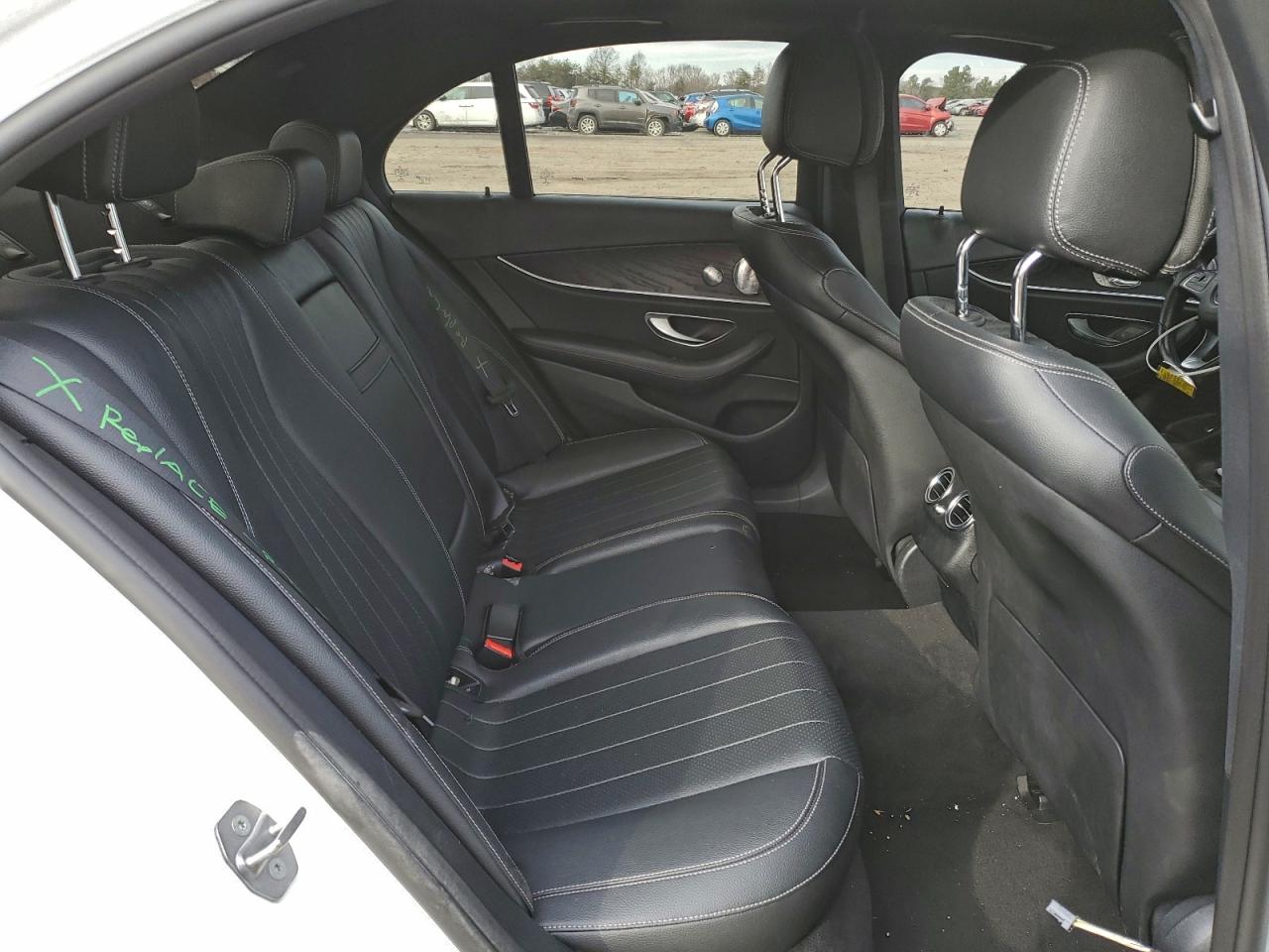 2018 MERCEDES-BENZ E 300 4MATIC photo 10